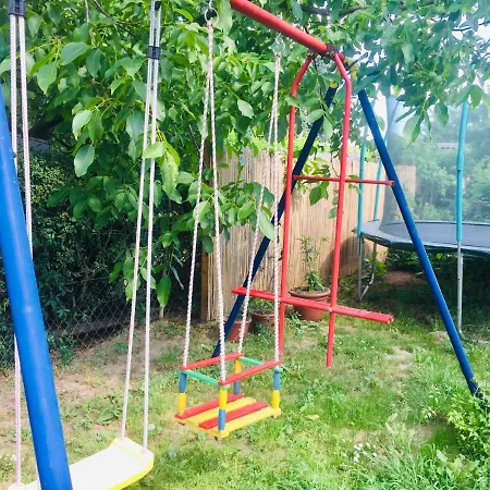 Apartman Lelle-kert 01 *