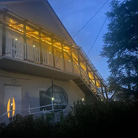 Apartmán Lelle-kert 01 *