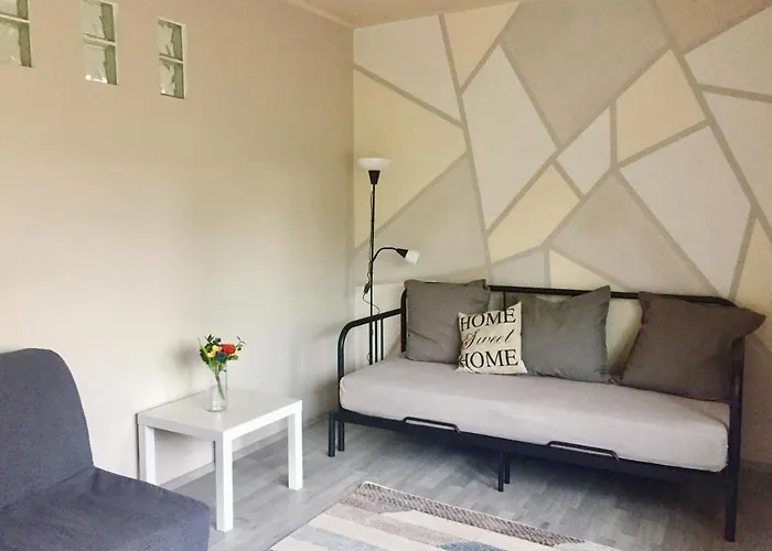 Apartmán Lelle-kert 01 *